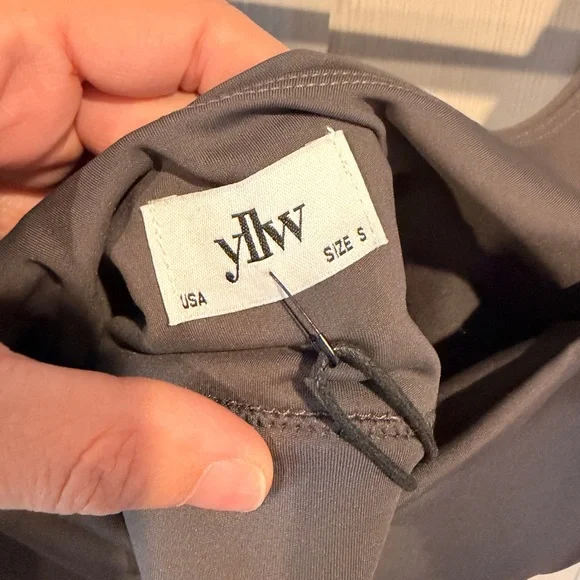 ✨NWT✨ Danny tank top - Picture 4 of 4